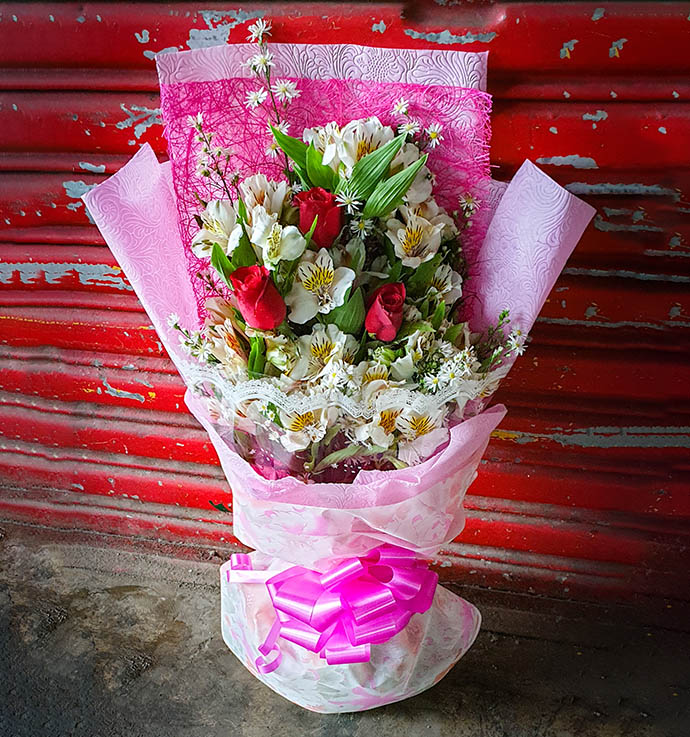 Tin's Flower Shop Flowers Delivered to Laoac in Pangasinan FREE